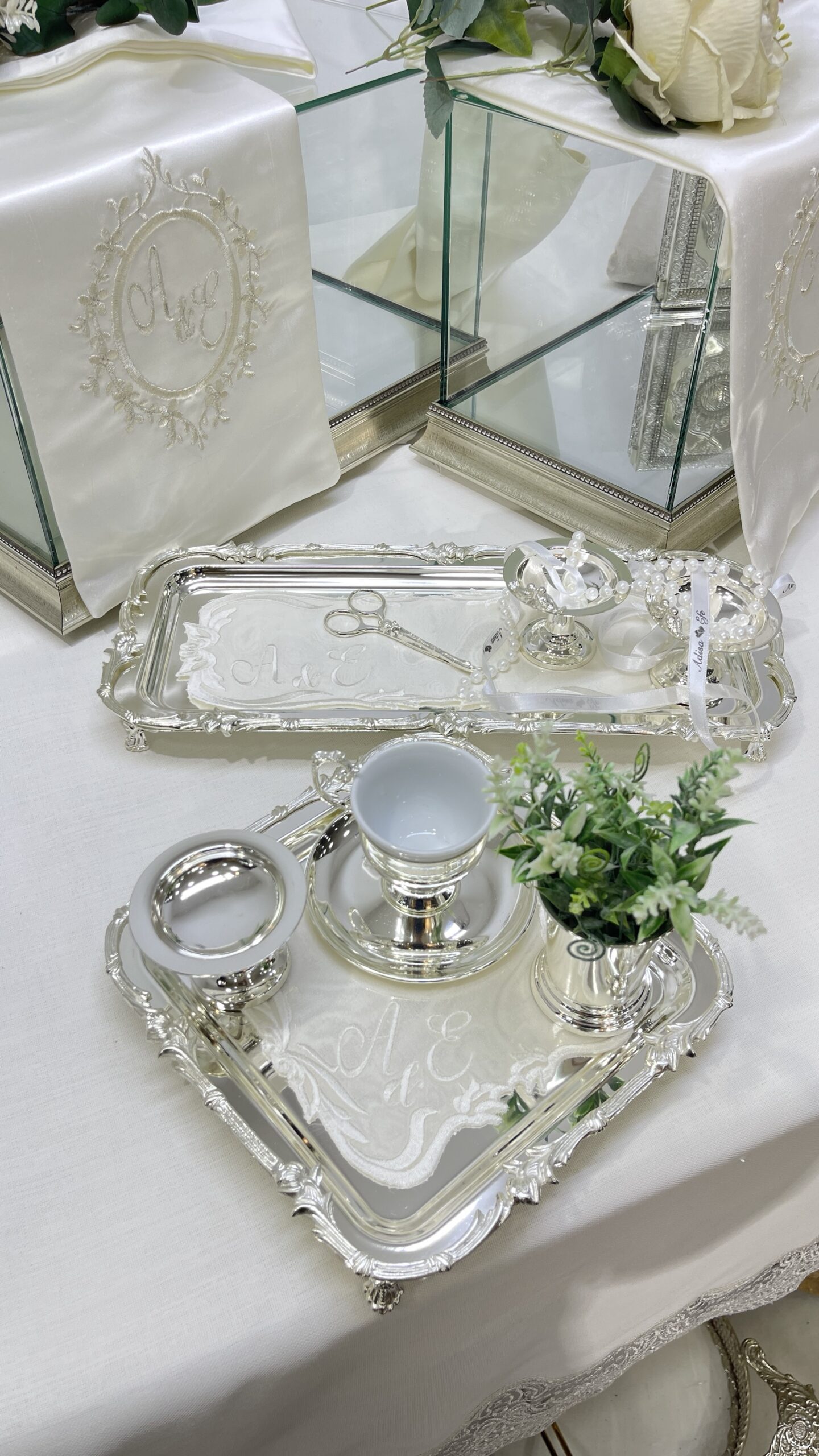 Gümüş Bordürlü Lüks Söz Nişan Seti ve Damat Kahve Seti